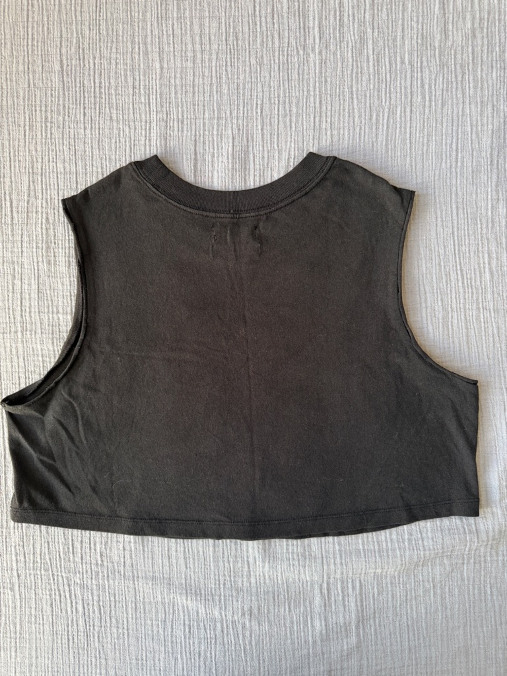 Urban Outfitters Black Crop Tank with Gold Sequin Motif-EUC - Picture 6 of 6